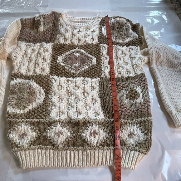 VTG Needles & Yarn Patchwork Knit Ramie Blend Sweater Beige/Brown Shoulder Pads - Picture 8 of 10